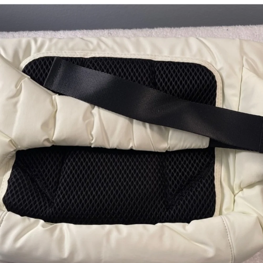 Free People Movement Puffer Sling Sport Tote Messenger Bag - Picture 3 of 5